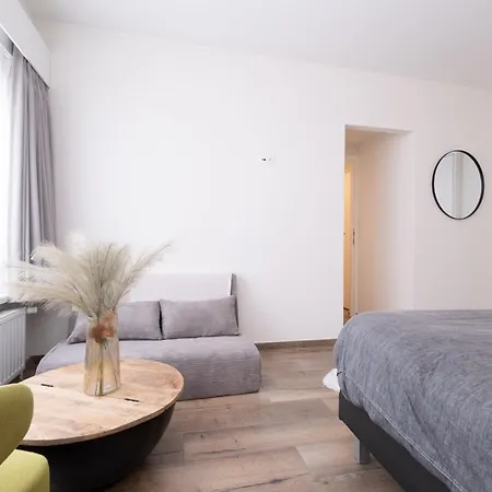 Apartment With View, Ostend , Cleaning Included Middelkerke